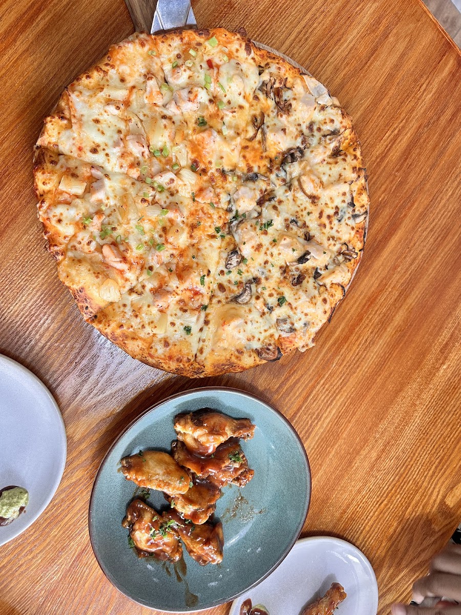 Panarottis Edith Cavell Photos 2